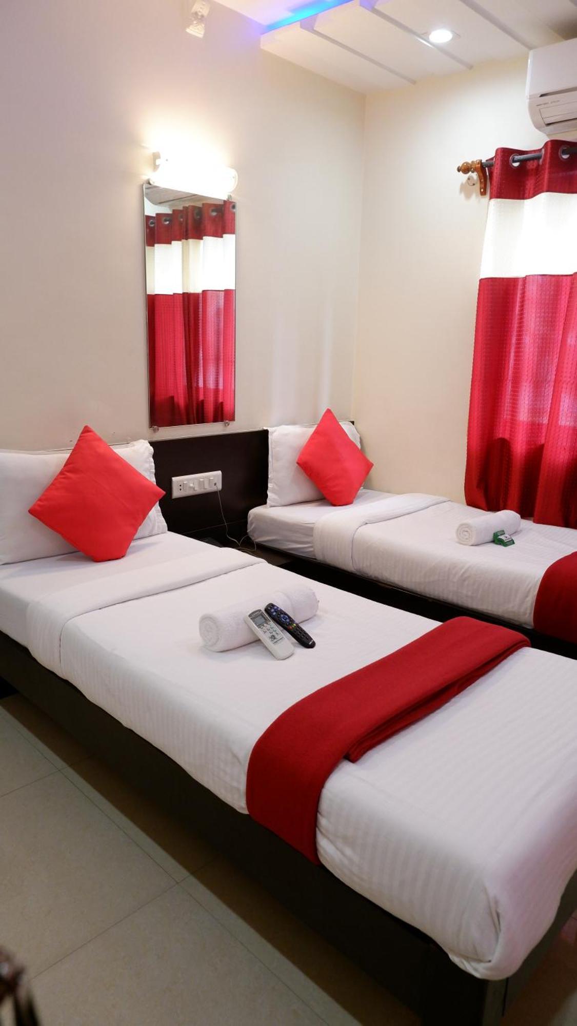 מומביי Hotel Briteway מראה חיצוני תמונה